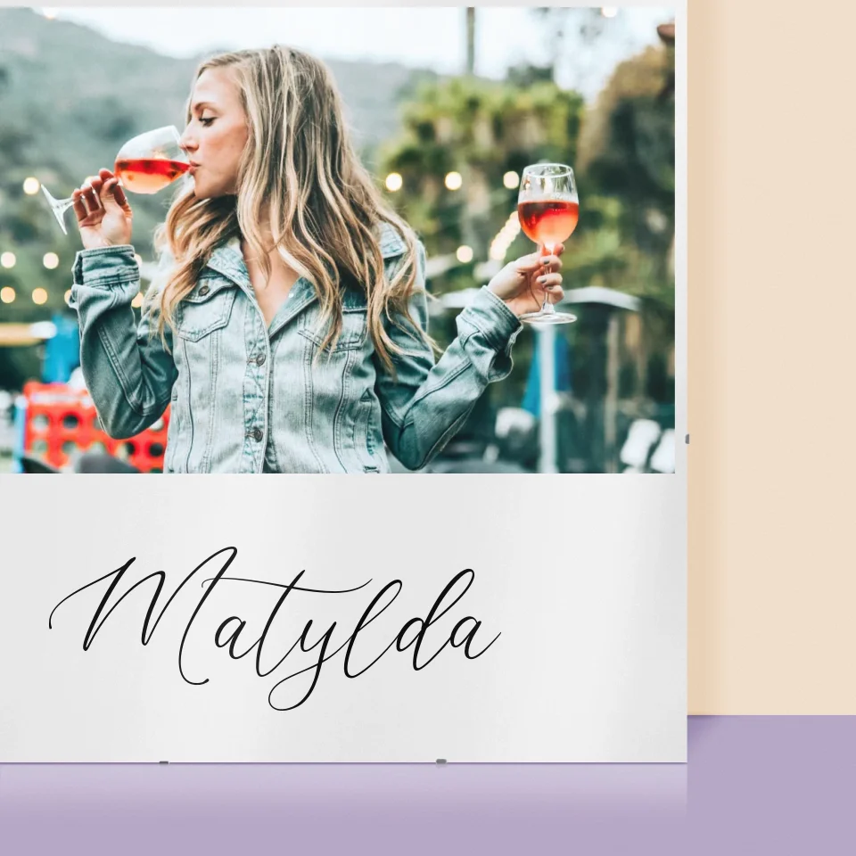 Fotokolaż: Gorąca Trzydziestolatka - Personalizowany Plakat - Image 2