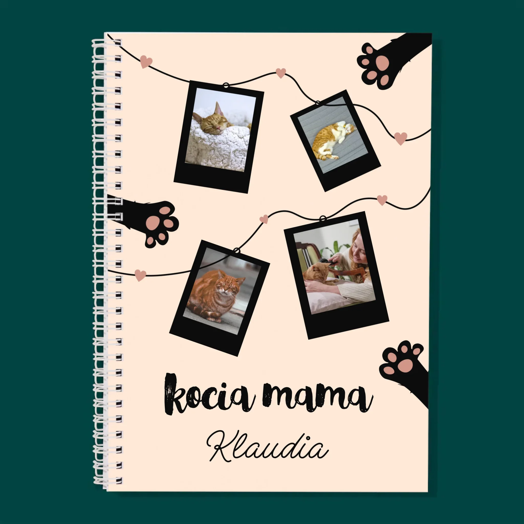 Fotokolaż: Kocia Mama Polaroidy - Planer Dzienny z Nadrukiem - Image 3