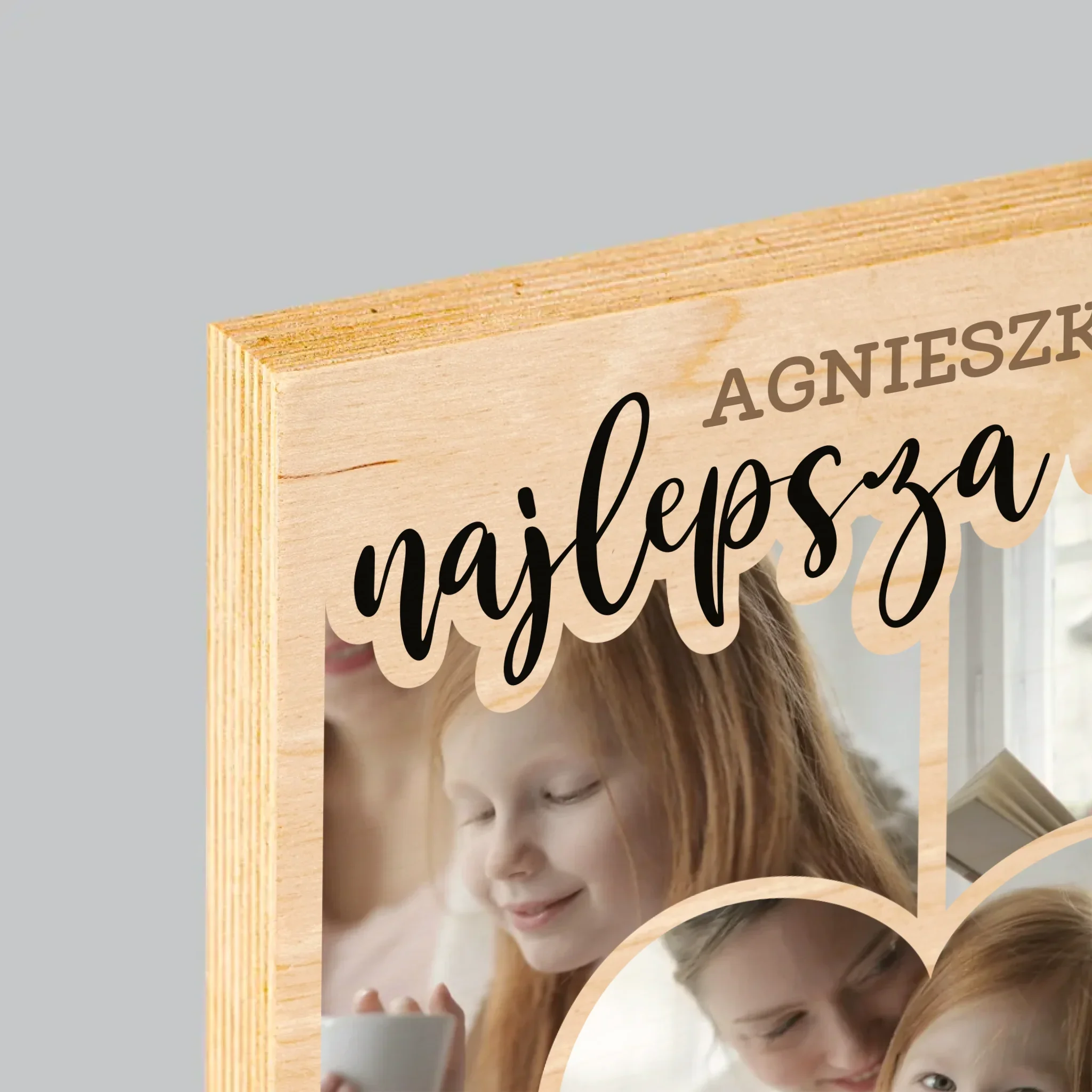 Fotokolaż: Najlepsza Mama Serce - Wydruk na Drewnie - Image 4