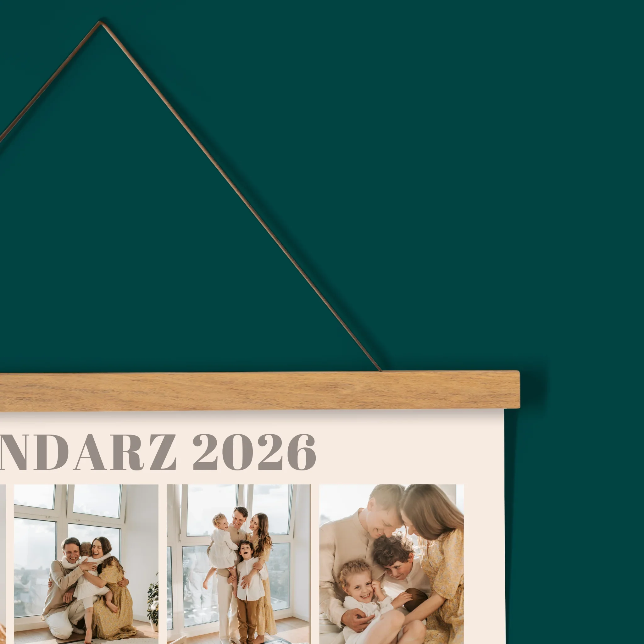 Fotokolaż: Zdjęcia Rodzinne - Kalendarz Plakatowy z Listwami - Image 2