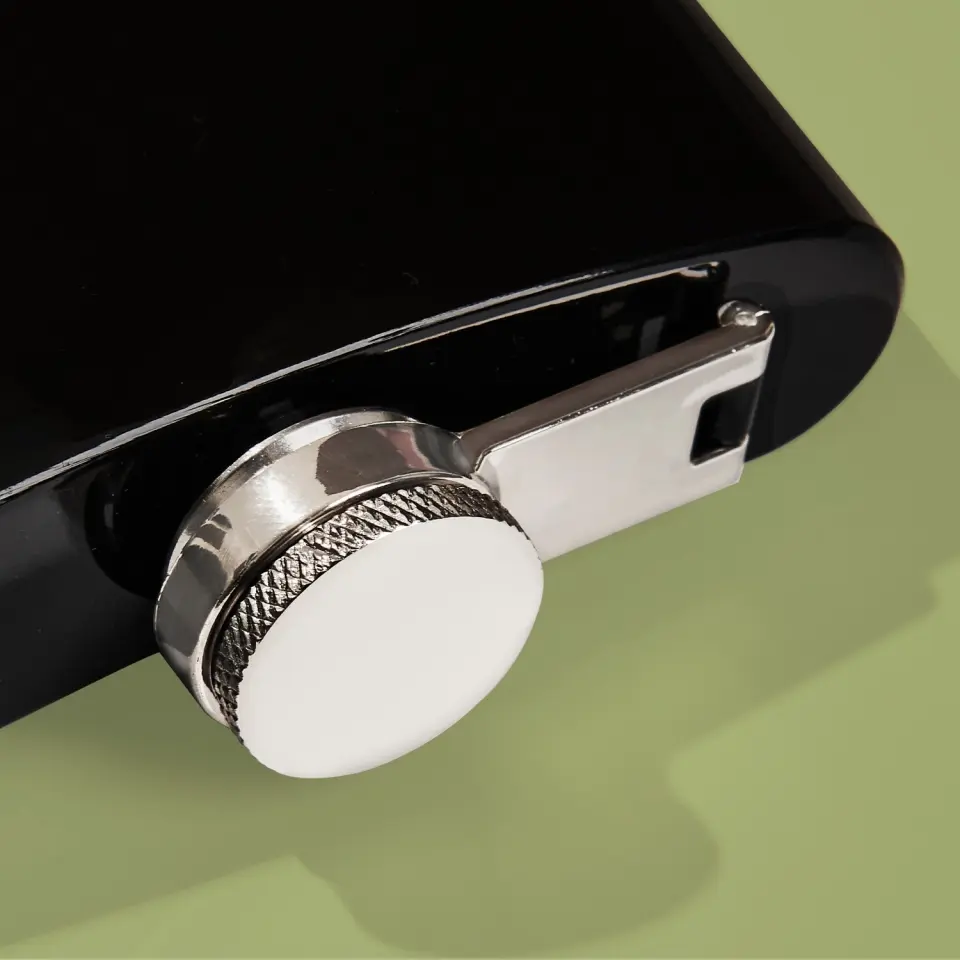 Monogram: Imię Elegant - Personalizowana Piersiówka - Image 4