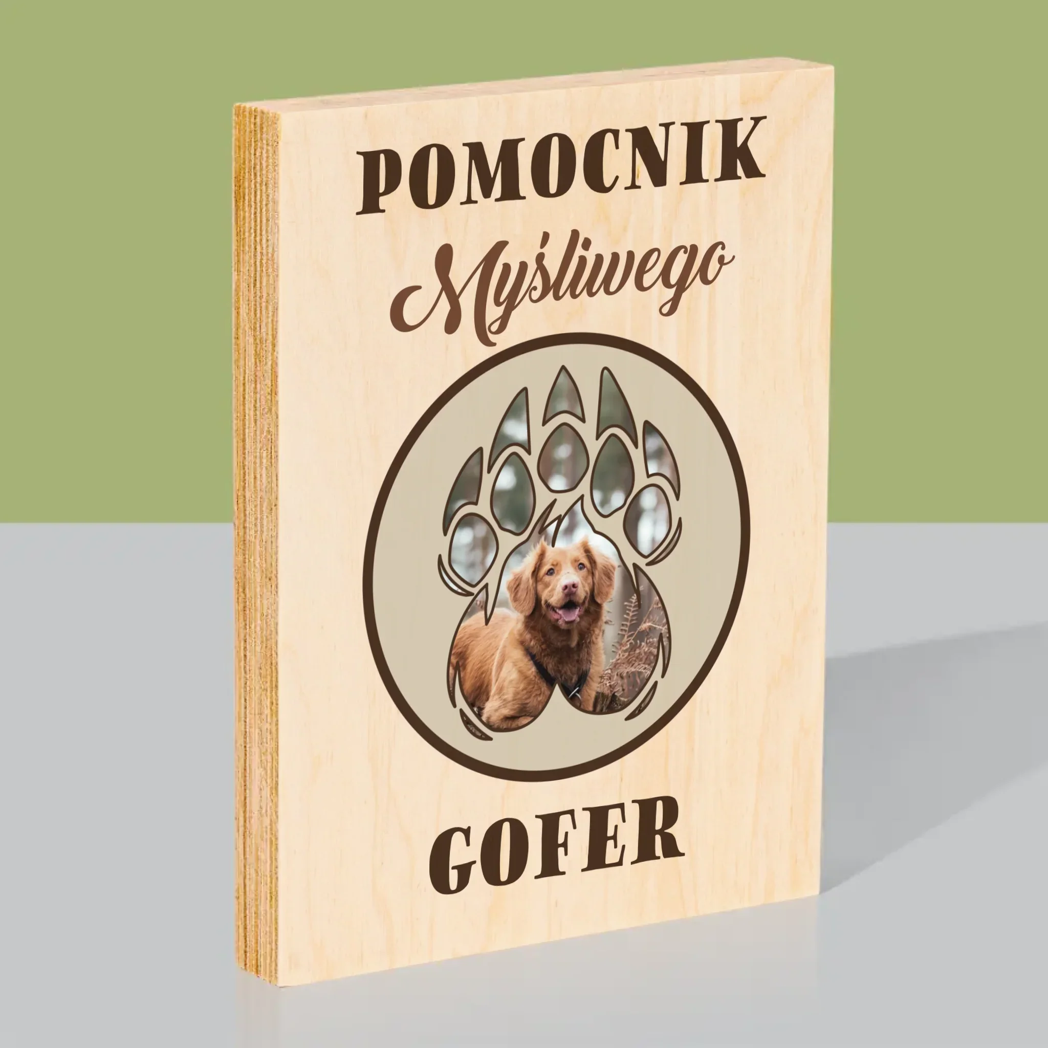 Kształt Ze Zdjęć: Pomocnik Myśliwego - Wydruk Na Drewnie