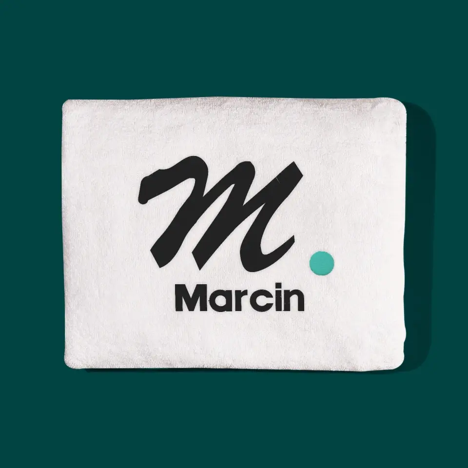 Monogram: Inicjał z Imieniem On - Ręcznik - Image 2