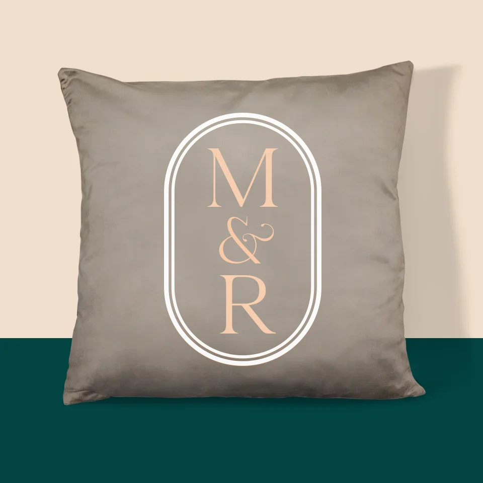 Monogram: Inicjały Klasyczne - Poduszka z Nadrukiem