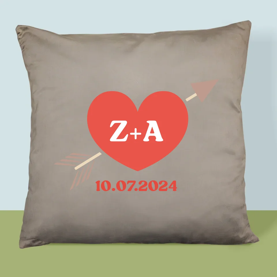 Monogram: Inicjały Serce Ze Strzałą - Poduszka z Nadrukiem - Image 3