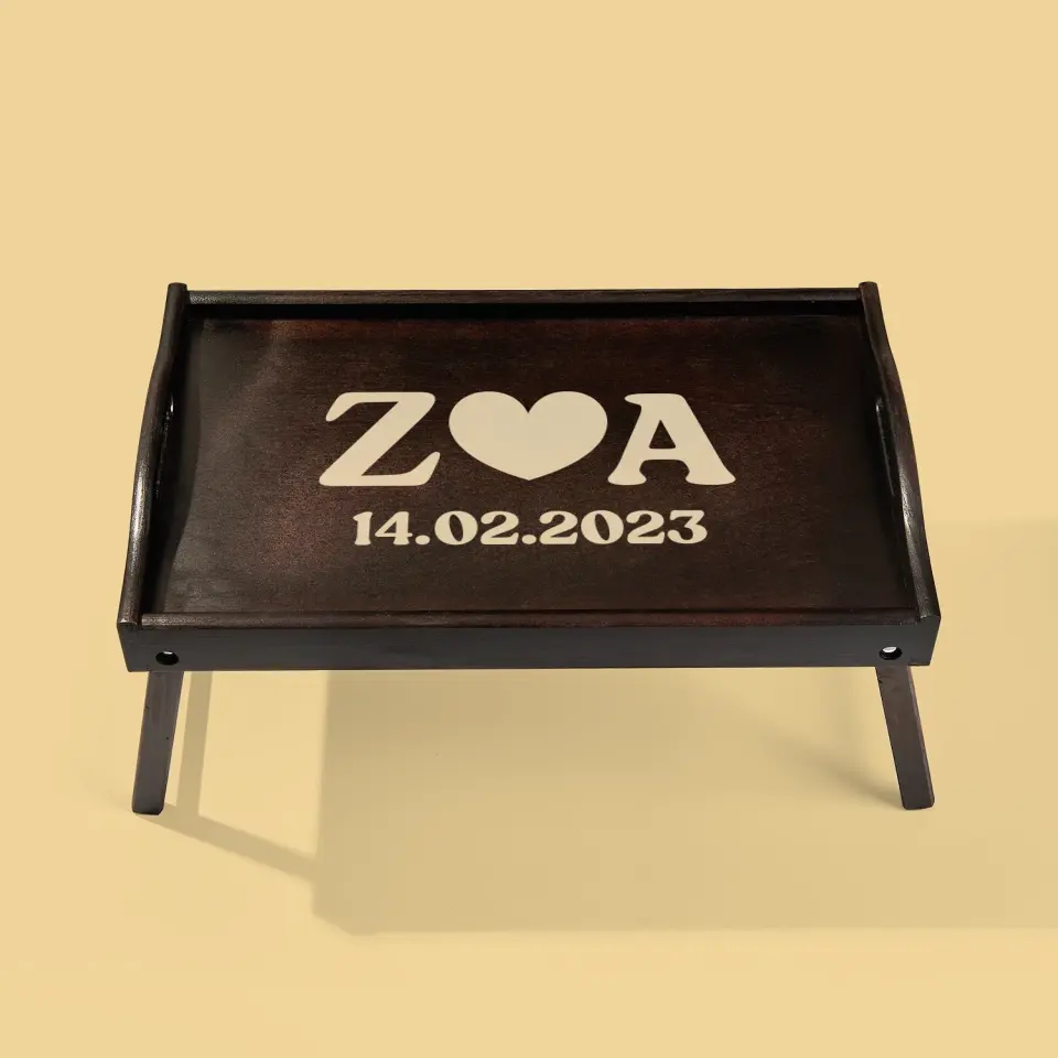 Monogram: Miłosne Inicjały z Datą - Taca Śniadaniowa - Image 3
