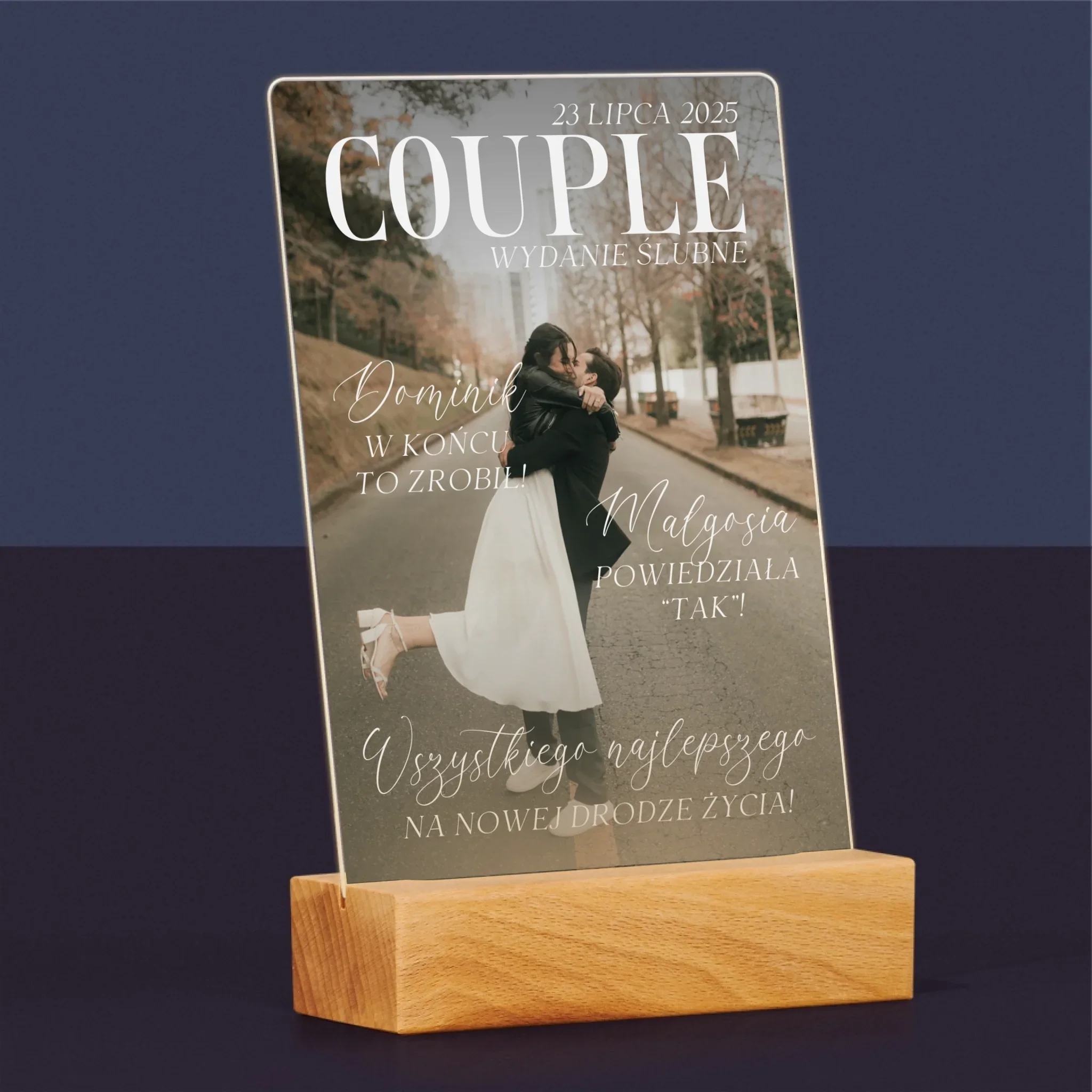 Okładka Magazynu: Couple - Wydruk Na Szkle Akrylowym - Image 5