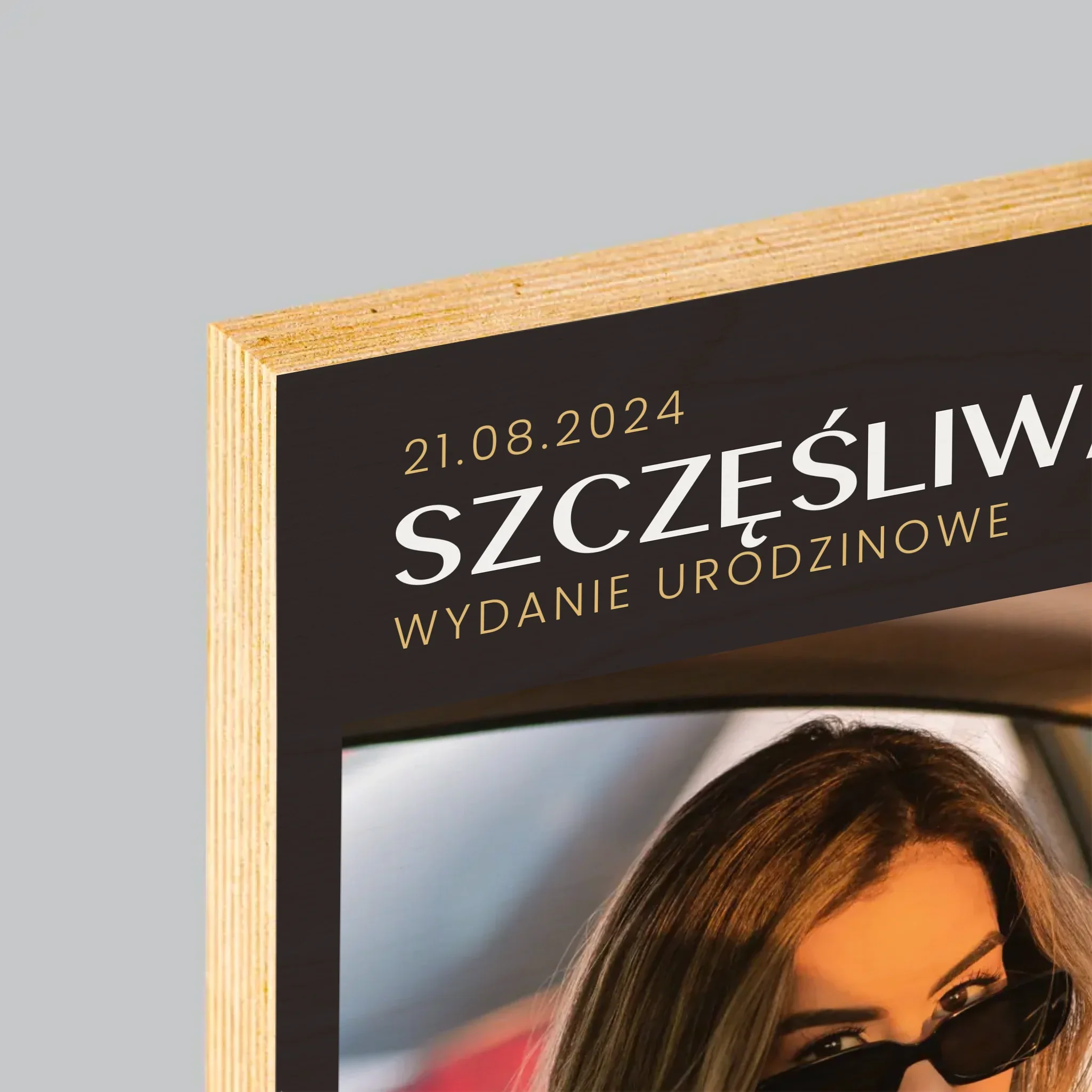 Okładka Magazynu: Szczęśliwa 25 - Wydruk Na Drewnie - Image 4