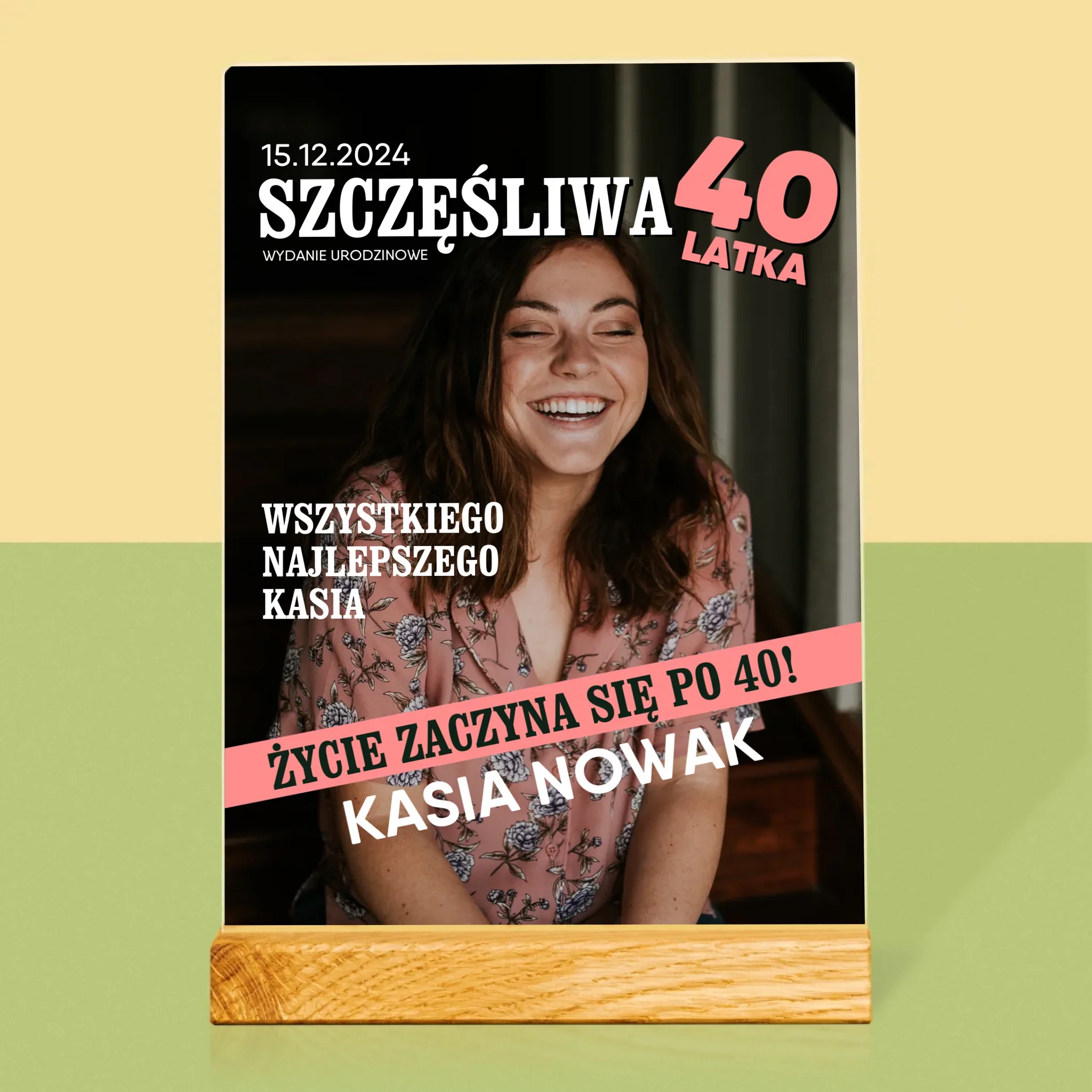 Okładka Magazynu: Szczęśliwa 40-Latka - Wydruk Na Szkle Akrylowym - Image 3