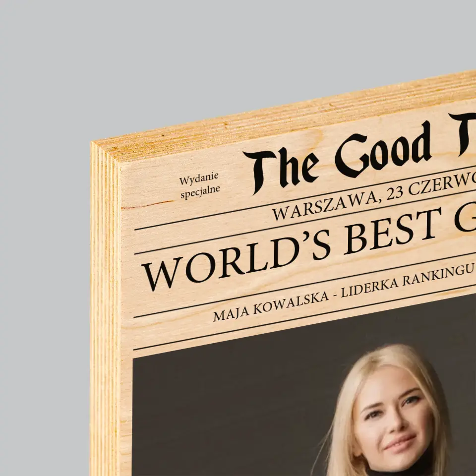 Okładka Magazynu: World’S Best Girl Boss - Wydruk Na Drewnie - Image 4