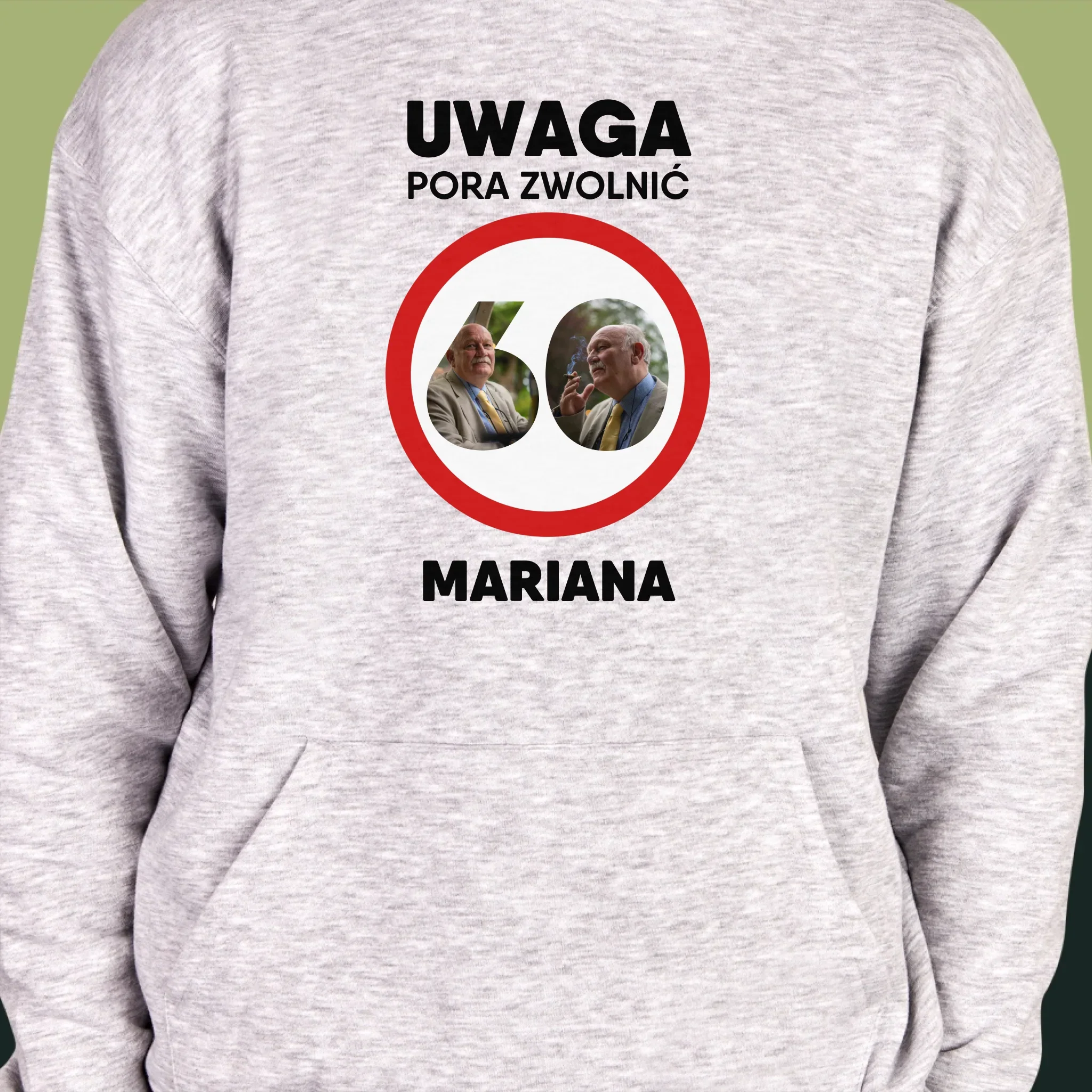 Słowo Ze Zdjęć: 60 Pora Zwolnić - Bluza Męska z Kapturem - Image 6
