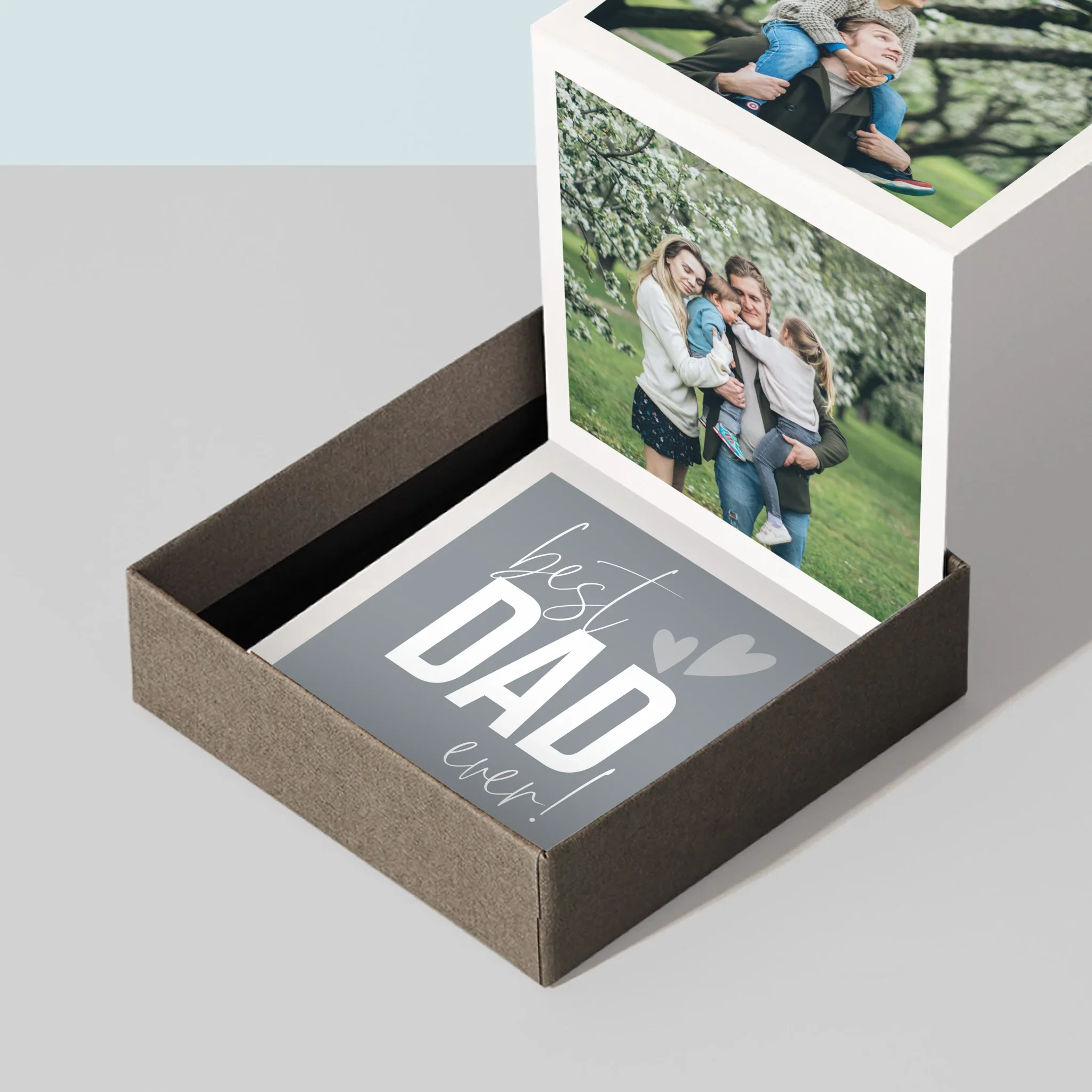 Słowo Ze Zdjęć: Best Dad Ever Z Podpisem - Zestaw Zdjęć Harmonijka - Image 2