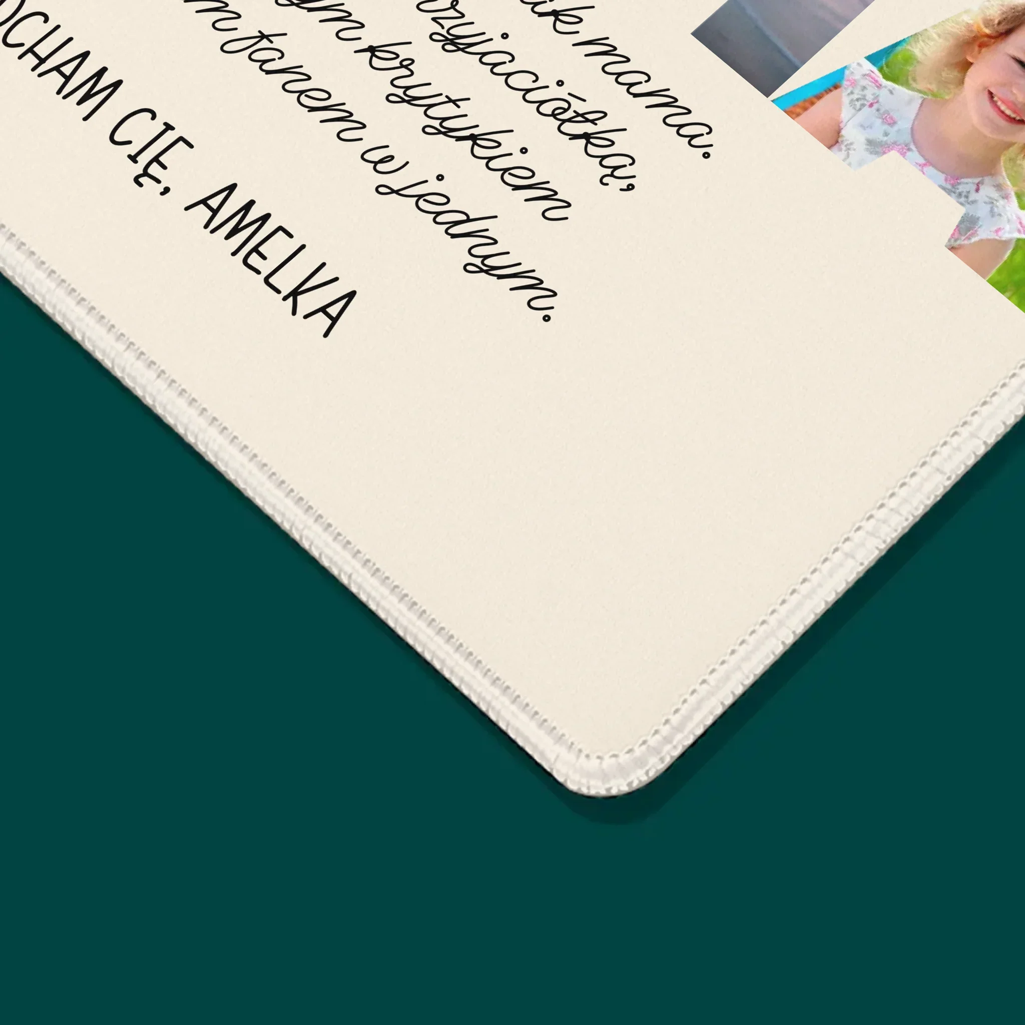 Słowo Ze Zdjęć: Najwspanialsza Mama Na Świecie - Podkładka Pod Myszkę - Image 4
