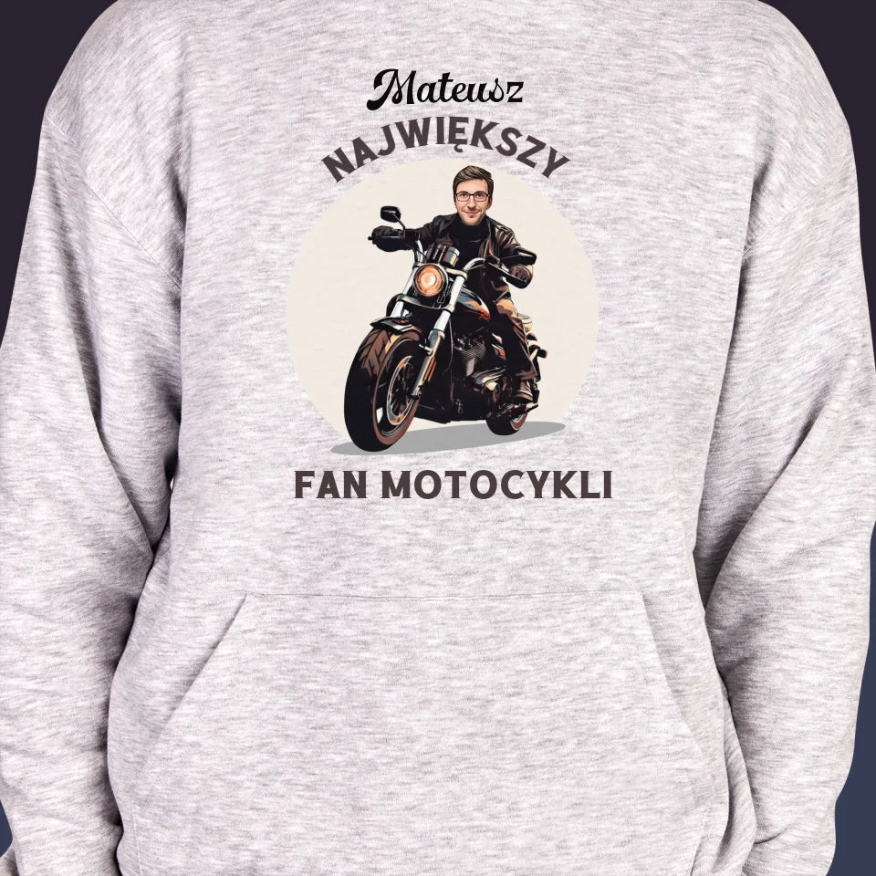 Twoja Postać: Fan Motocykli - Bluza Męska z Kapturem - Image 2