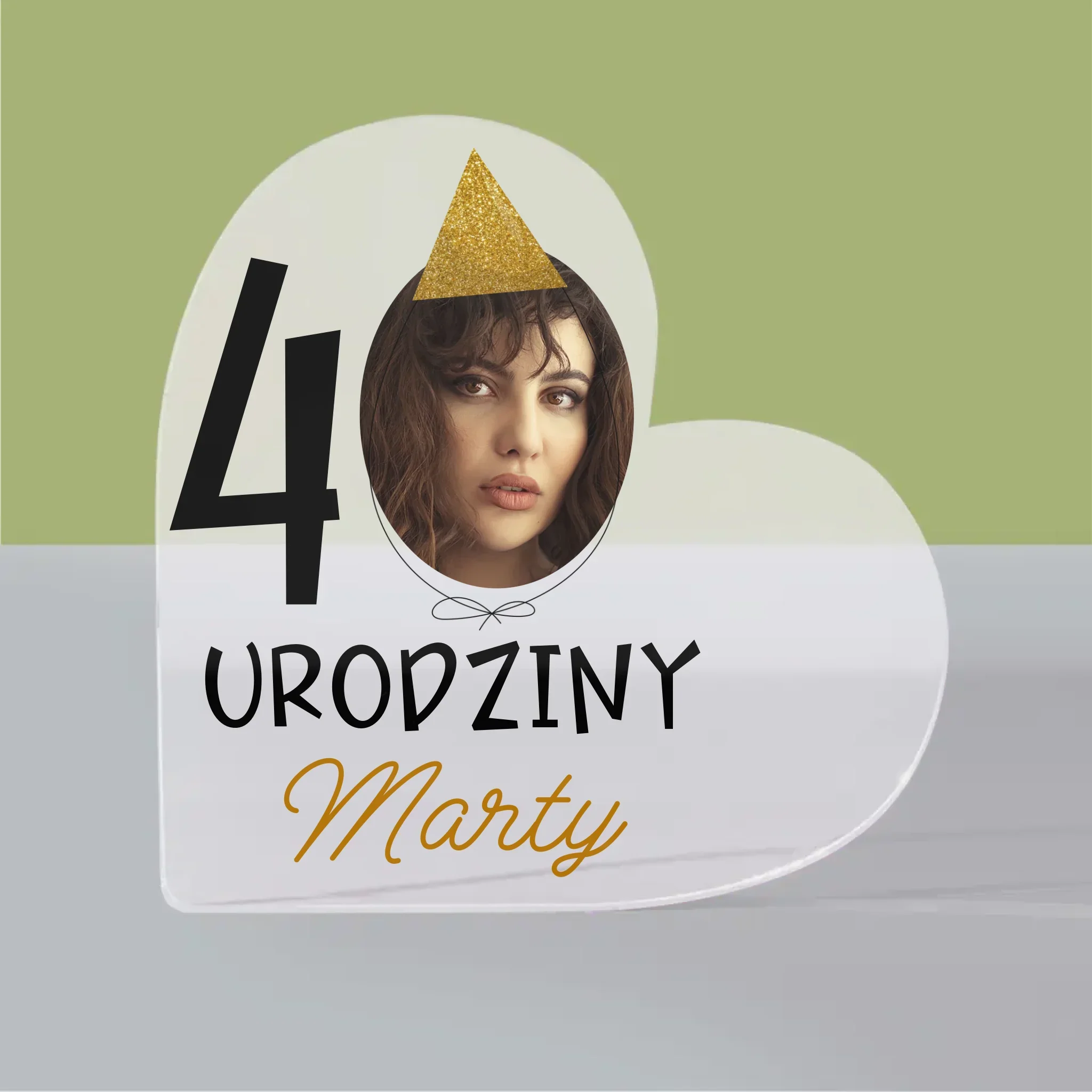 Zdjęcie I Podpis: 40 Urodziny Czapeczka - Blok Akrylowy Serce - Image 3