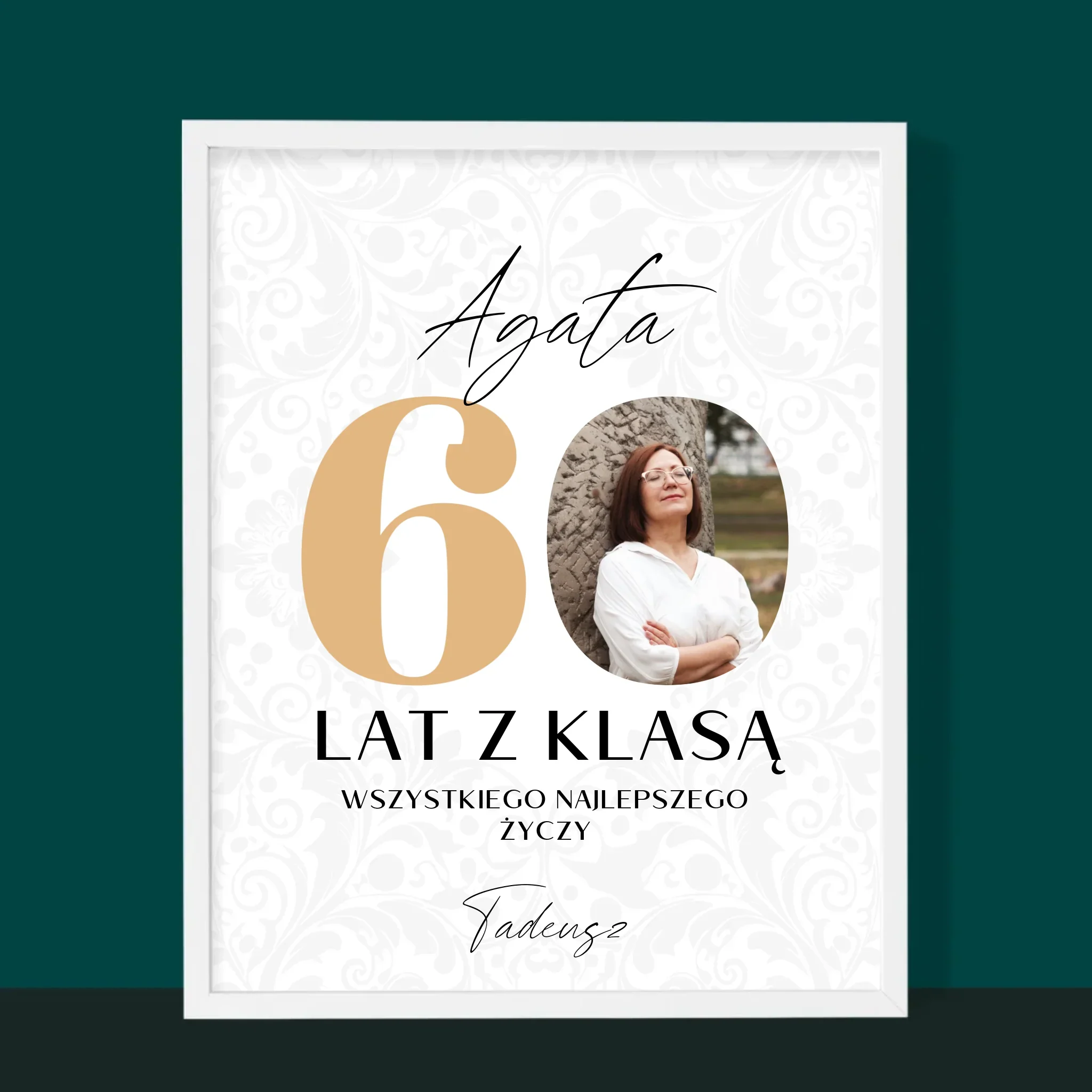 Zdjęcie i Podpis: 60 Lat z Klasą - Wydruk Obramowany - Image 6