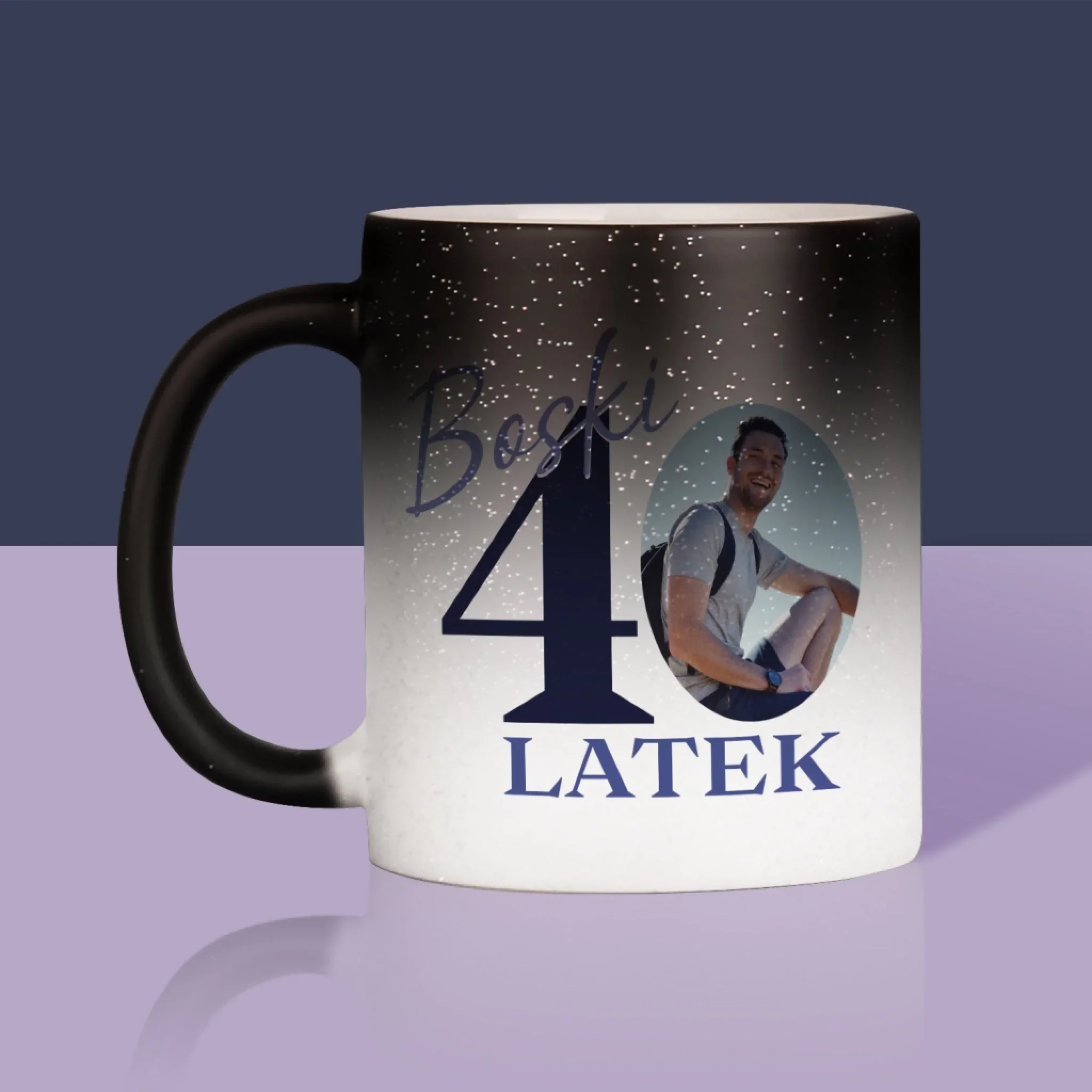 Zdjęcie I Podpis: Boski 40-Latek - Kubek z Nadrukiem - Image 11