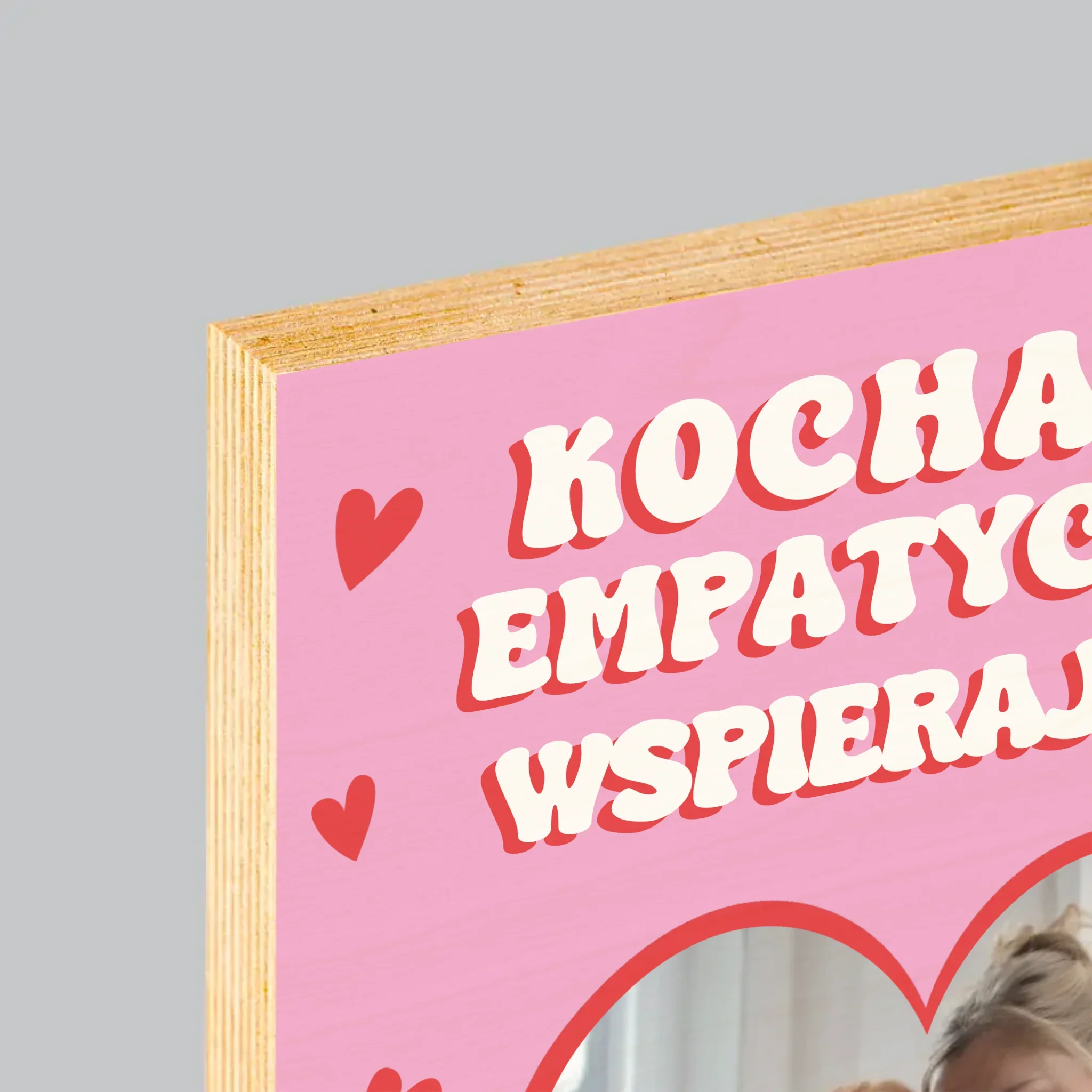 Zdjęcie i Podpis: Cechy Mamusi - Wydruk Na Drewnie - Image 4
