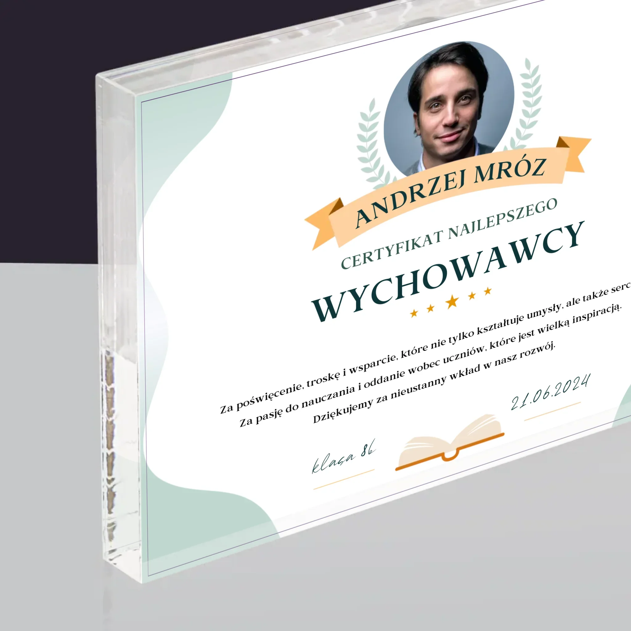 Zdjęcie i Podpis: Certyfikat Najlepszego Wychowawcy - Blok Akrylowy z Nadrukiem - Image 2