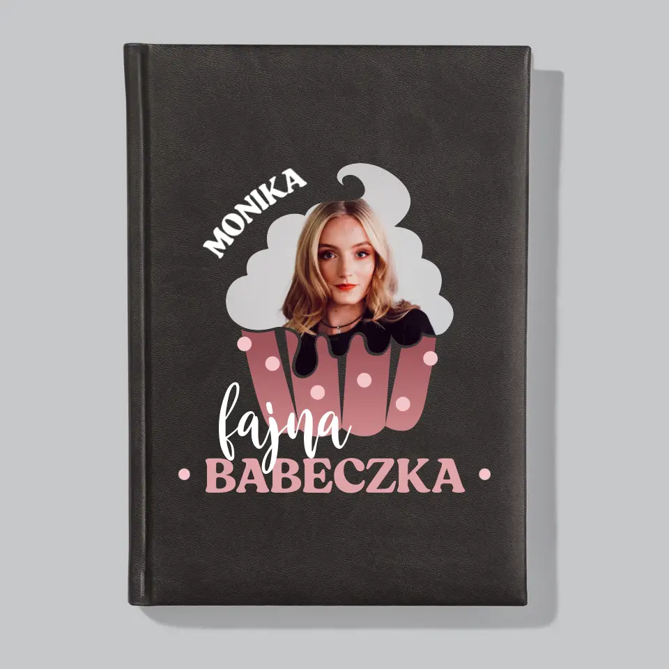 Zdjęcie i Podpis: Fajna Babeczka - Planer Książkowy z Nadrukiem - Image 2