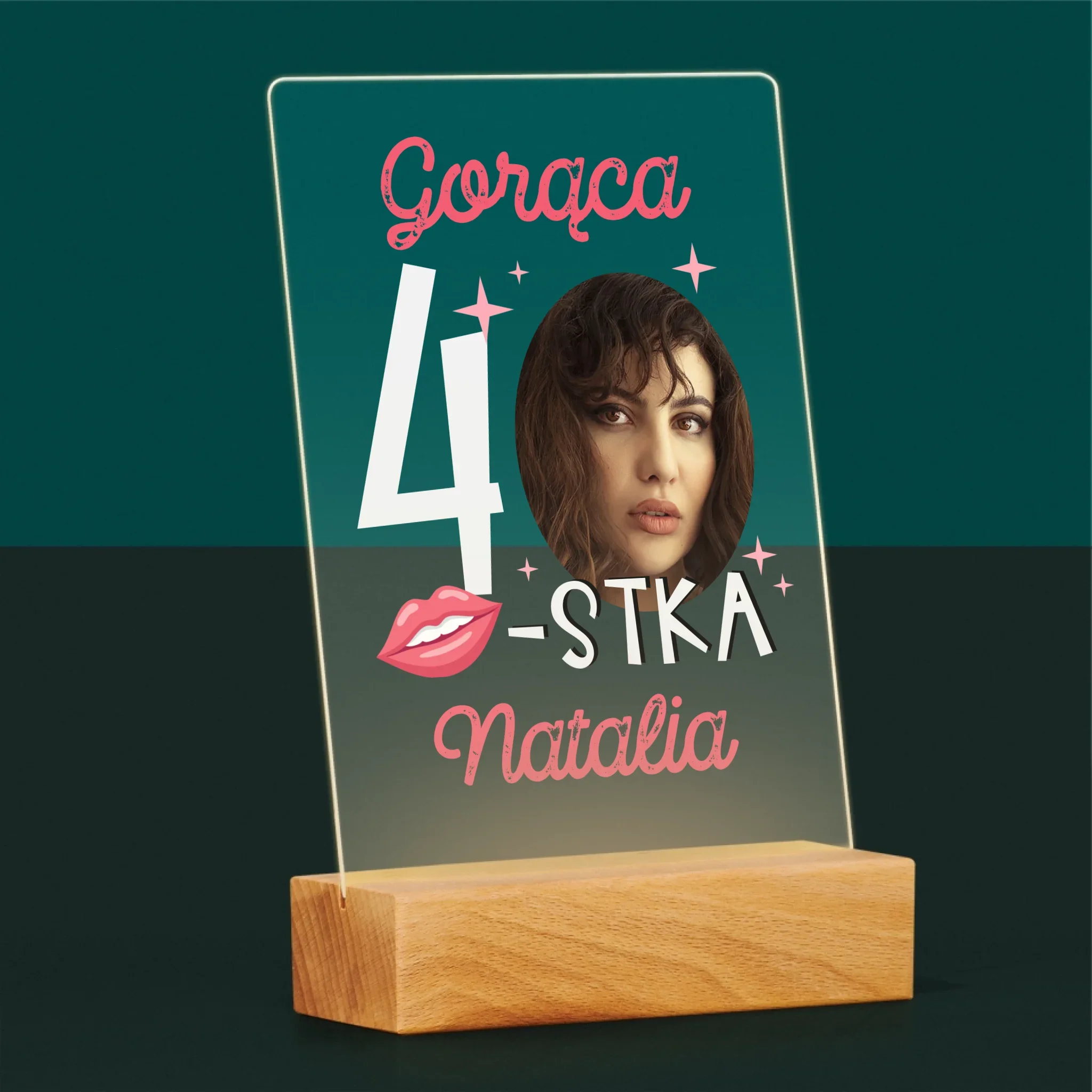 Zdjęcie I Podpis: Gorąca 40-Stka - Wydruk Na Szkle Akrylowym - Image 5