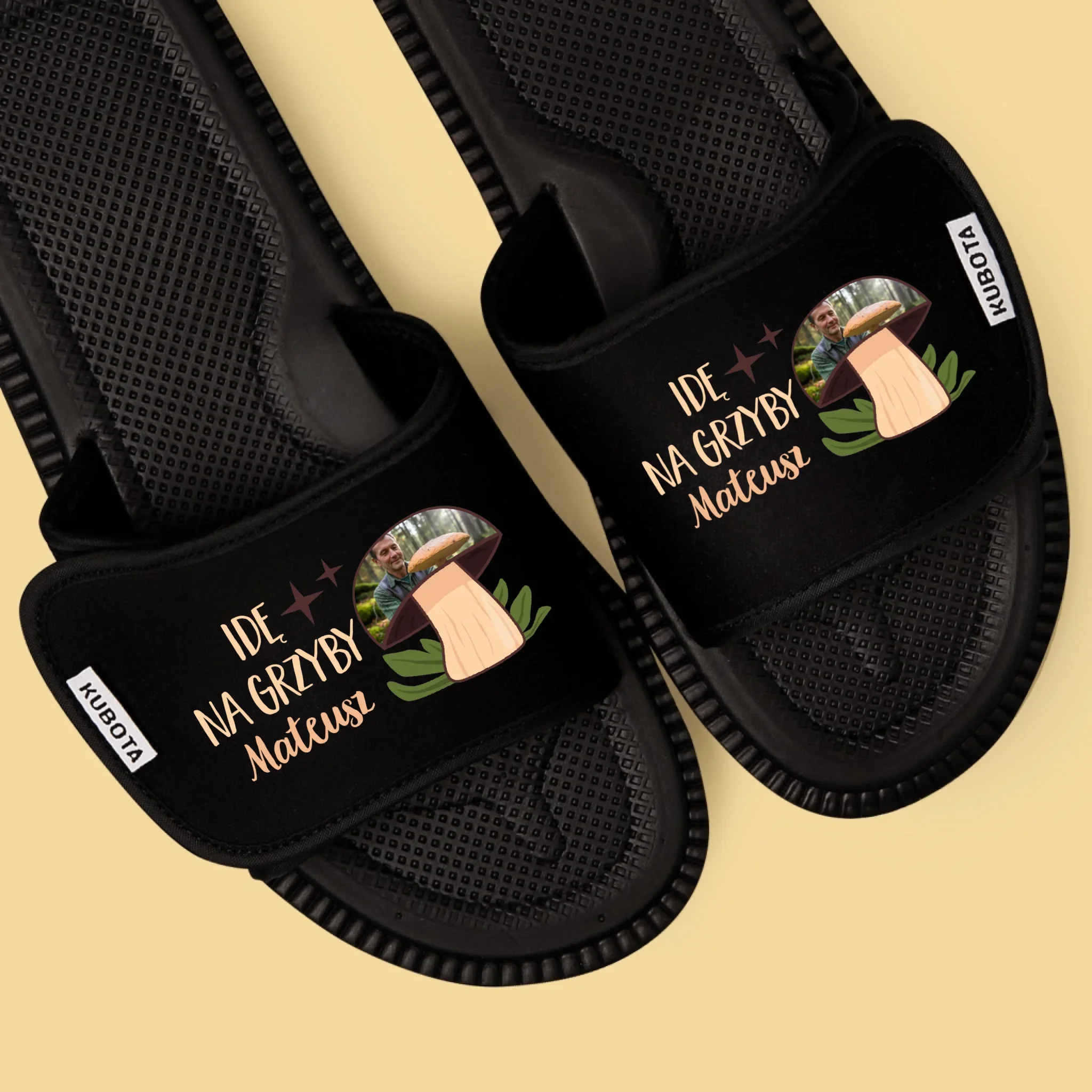 Zdjęcie i Podpis: Idę Na Grzyby - Klapki Kubota - Image 3