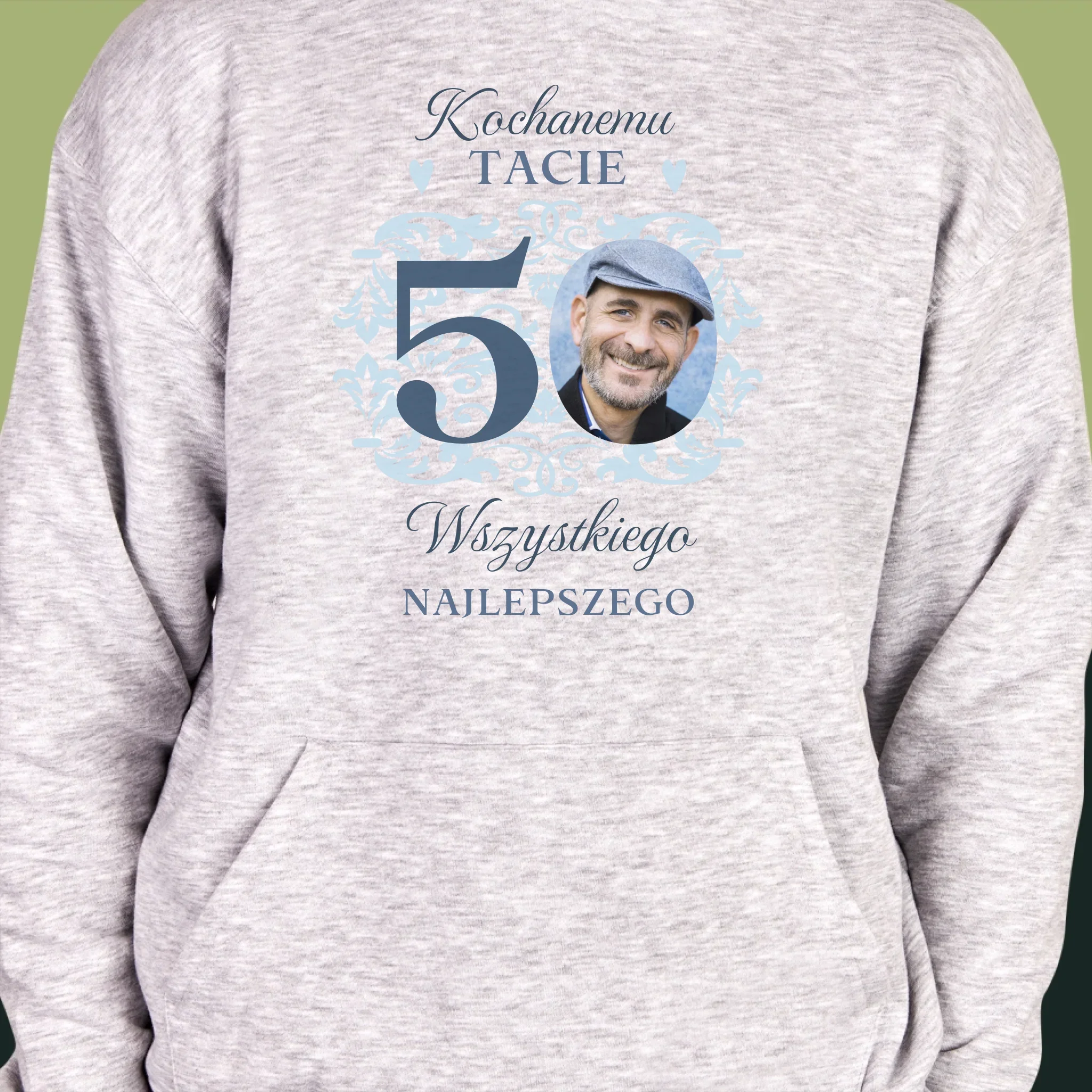 Zdjęcie I Podpis: Kochanemu Tacie Z Okazji 50 Urodzin - Bluza Męska Z Kapturem - Image 6