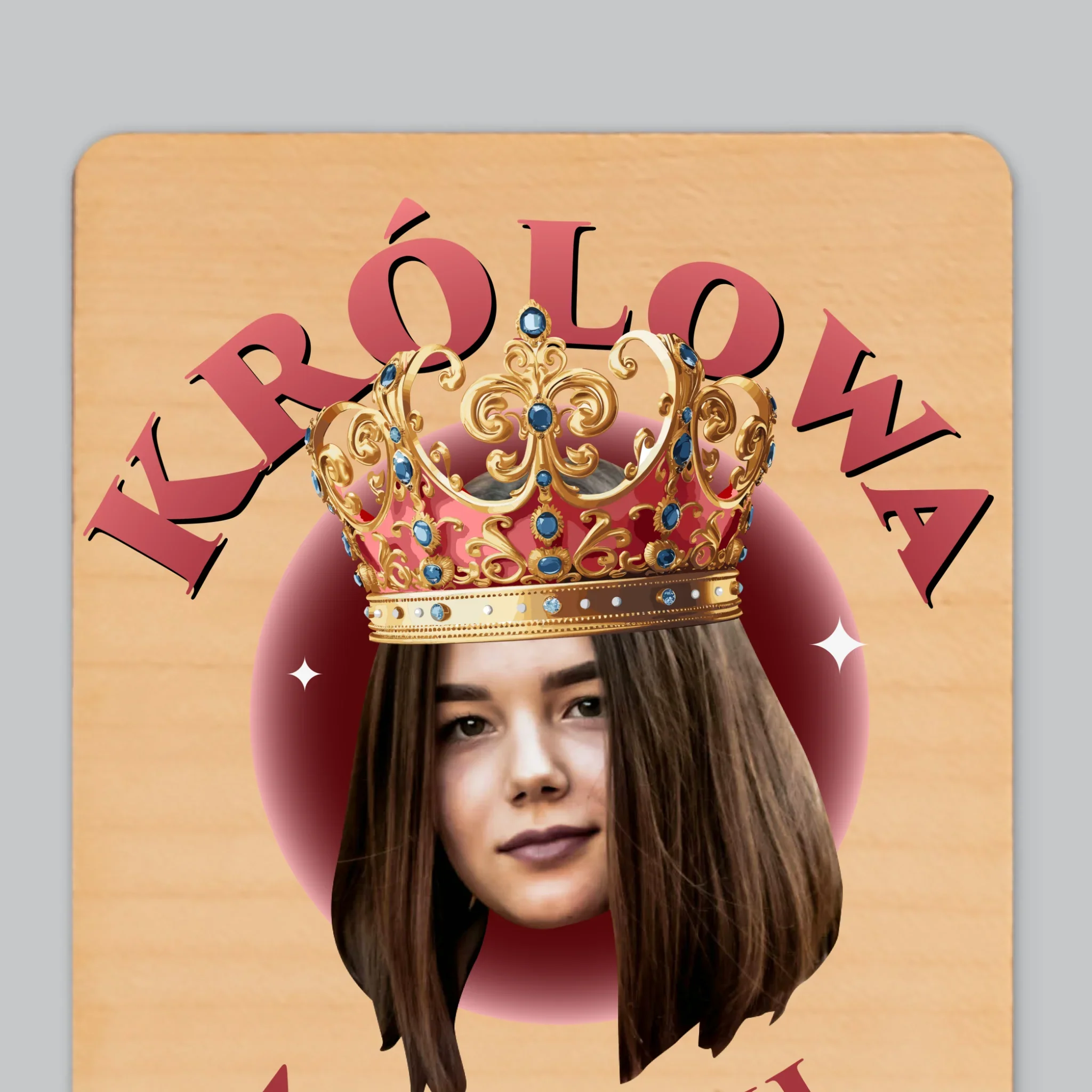Zdjęcie i Podpis: Królowa Zdjęcie - Magnes Drewniany - Image 4