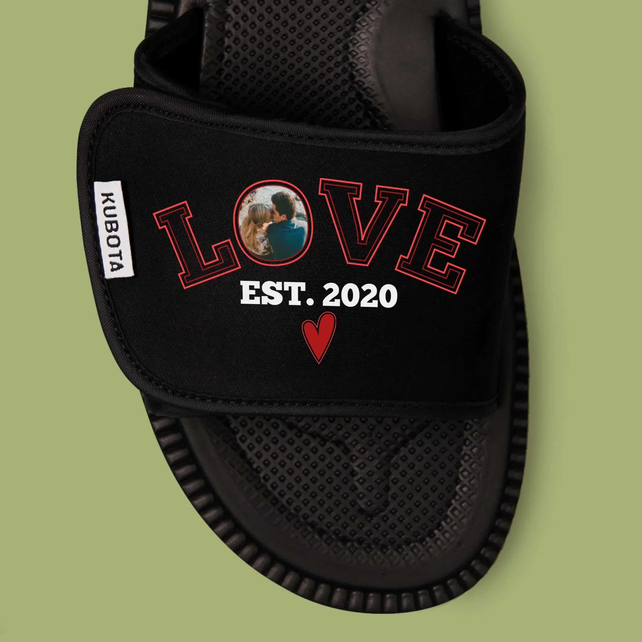 Zdjęcie i Podpis: Love Established - Klapki Kubota - Image 2