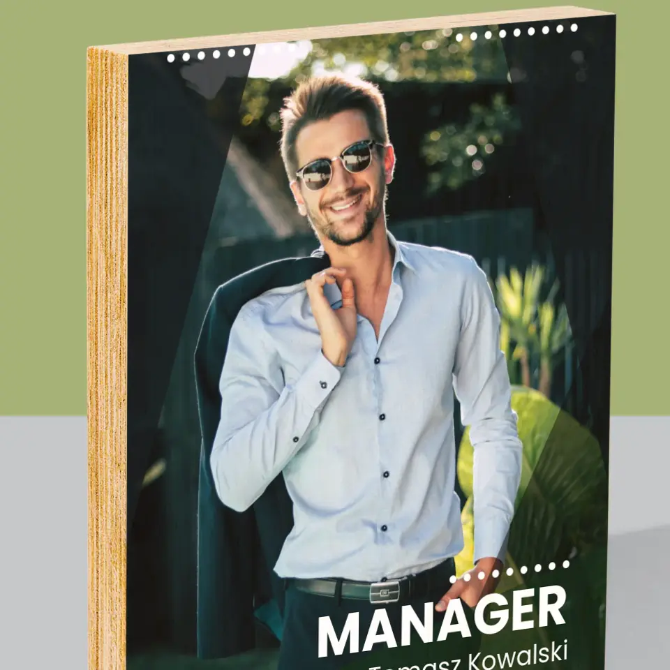 Zdjęcie i Podpis: Manager - Wydruk Na Drewnie - Image 2