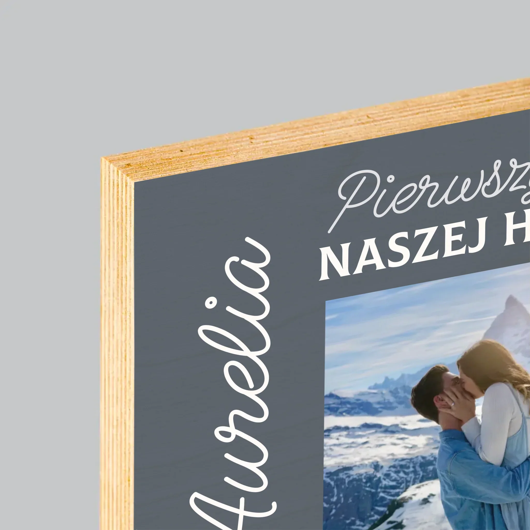 Zdjęcie i Podpis: Pierwszy Dzień Naszej Historii - Wydruk Na Drewnie - Image 4