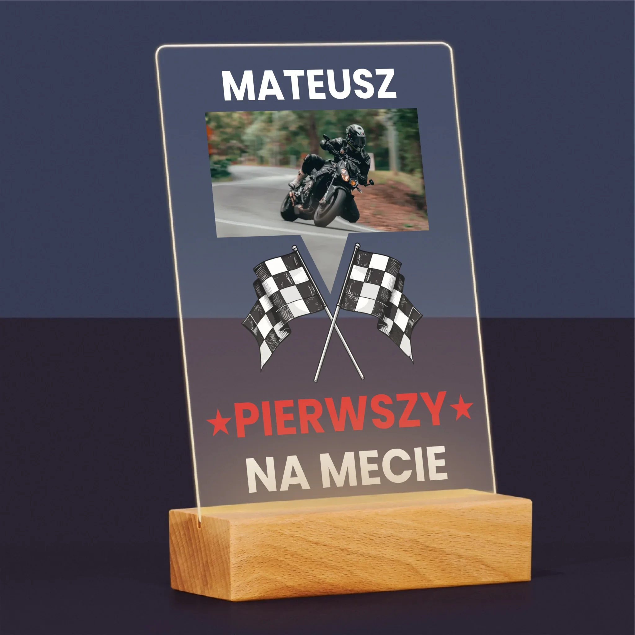 Zdjęcie I Podpis: Pierwszy Na Mecie - Wydruk Na Szkle Akrylowym - Image 5