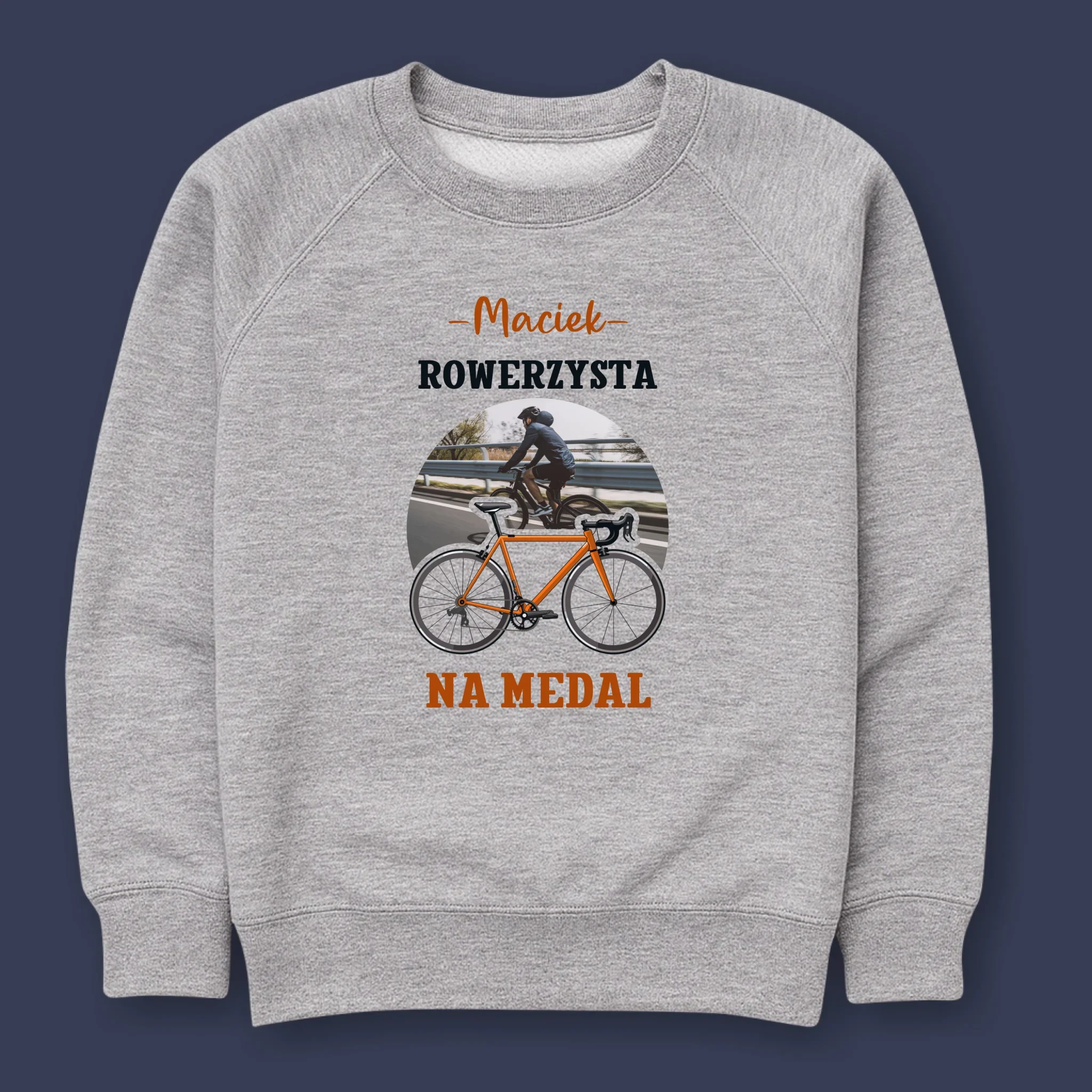 Zdjęcie I Podpis: Rowerzysta Na Medal - Bluza Męska z Kapturem - Image 10