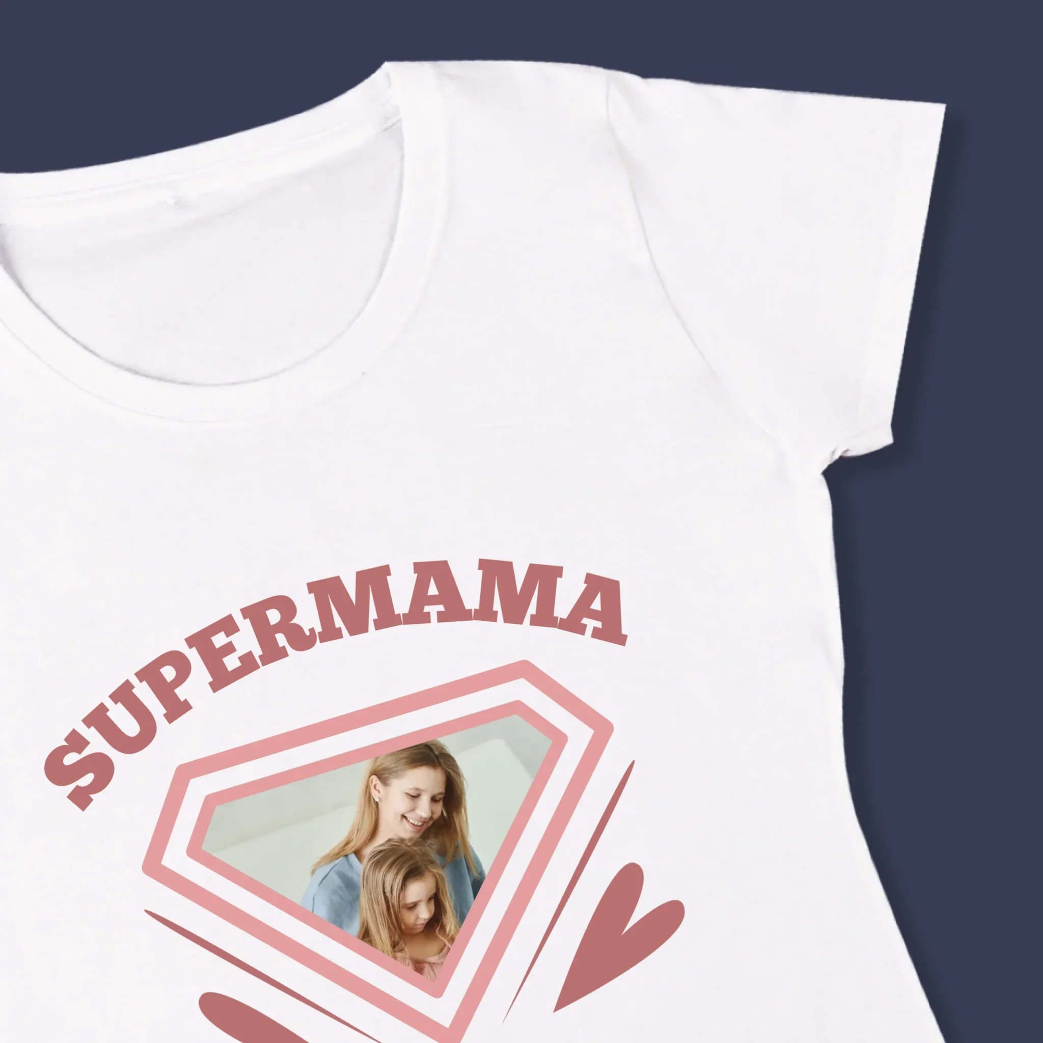 Zdjęcie i Podpis: Supermama - Koszulka Damska z Nadrukiem - Image 4