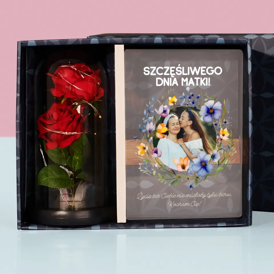 Zdjęcie i Podpis: Szczęśliwego Dnia Matki - Zestaw Prezentowy z Wydrukiem Na Szkle i Wieczną Różą - Image 2