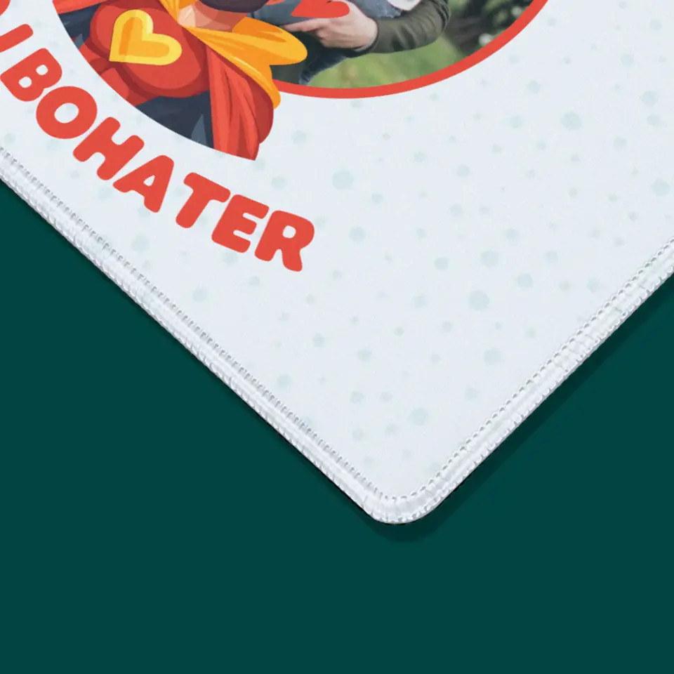Zdjęcie i Podpis: Tata Mój Bohater - Podkładka Pod Myszkę - Image 4