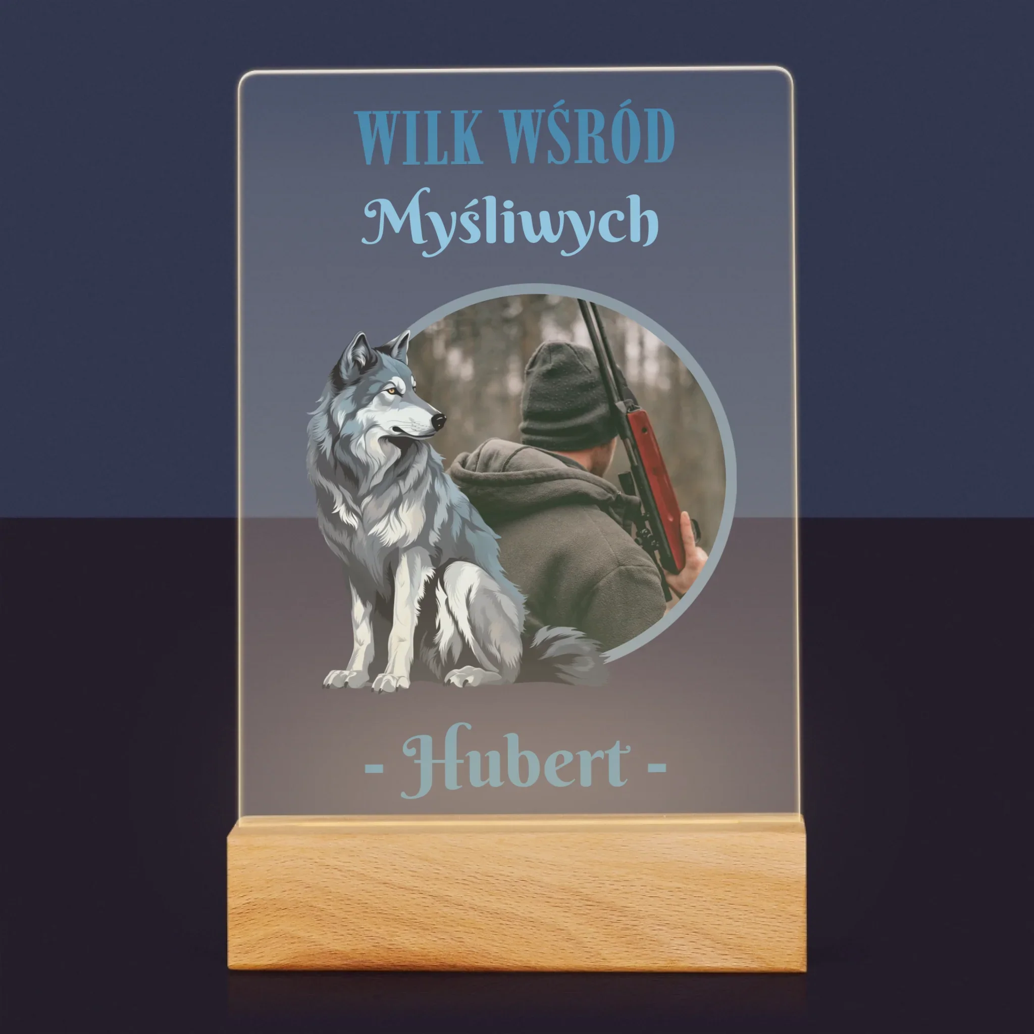 Zdjęcie I Podpis: Wilk Wśród Myśliwych - Wydruk Na Szkle Akrylowym - Image 7