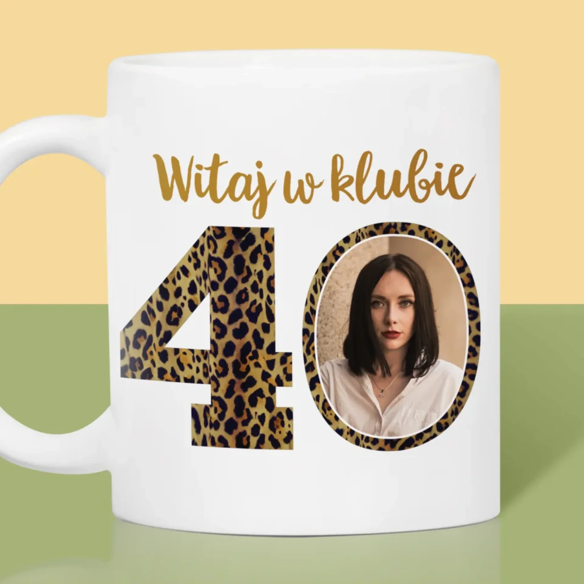 Zdjęcie I Podpis: Witaj W Klubie 40 - Kubek z Nadrukiem - Image 2